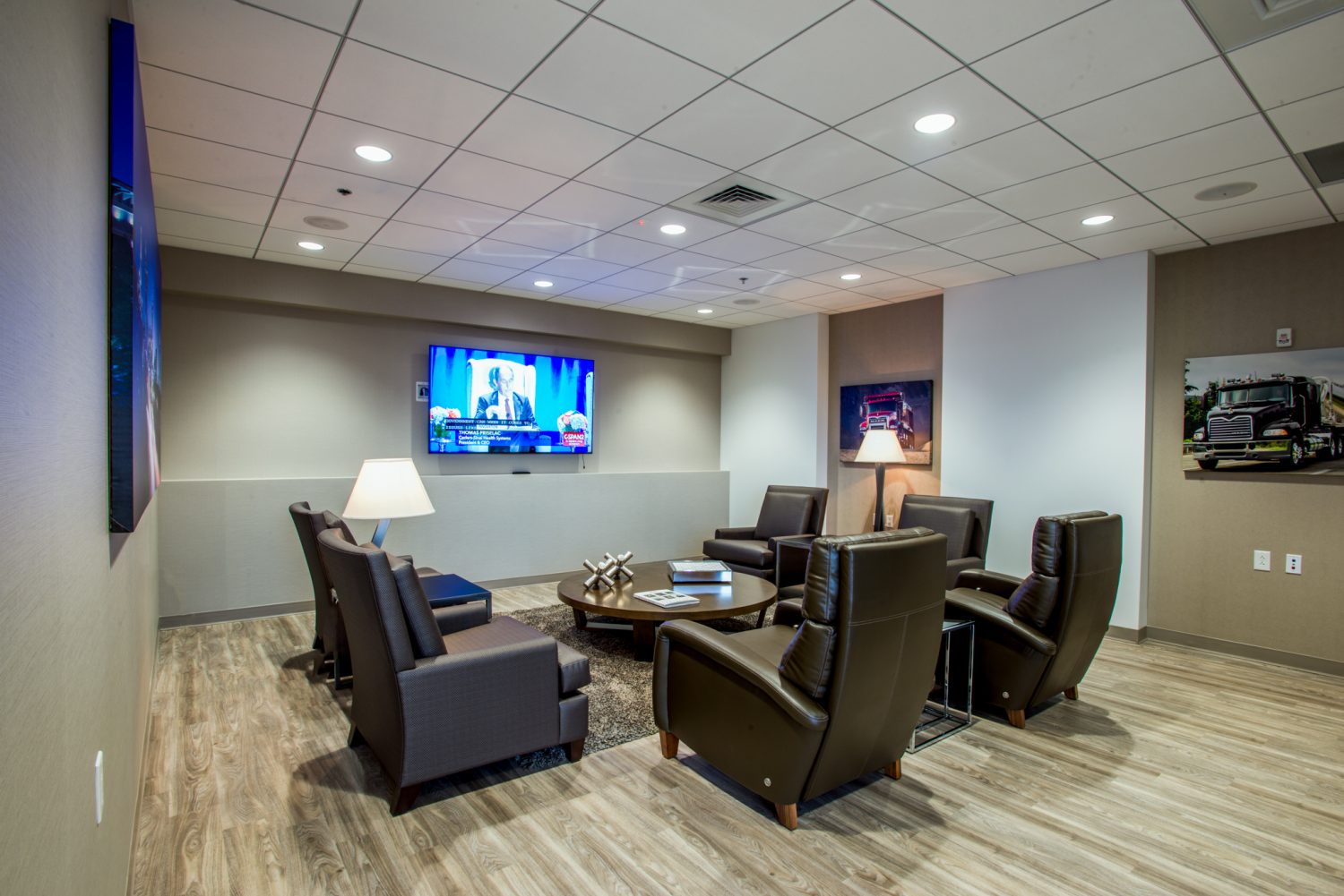 Atlanta Truck Center | Nextran Corporation