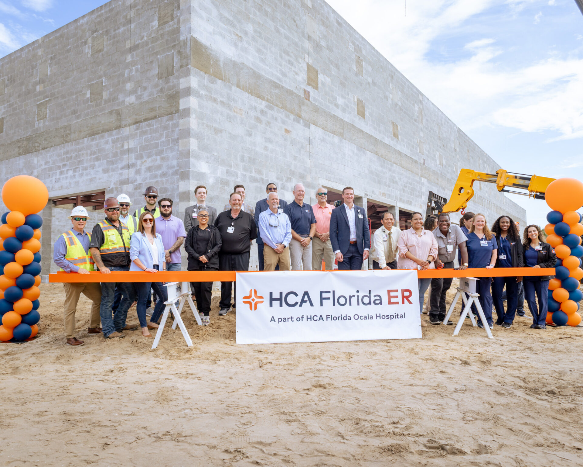 Canopy Oak Topping Out Group Photo